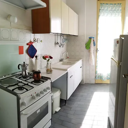 Pescara 4 Casa Vacanze アパート マルチェッリ